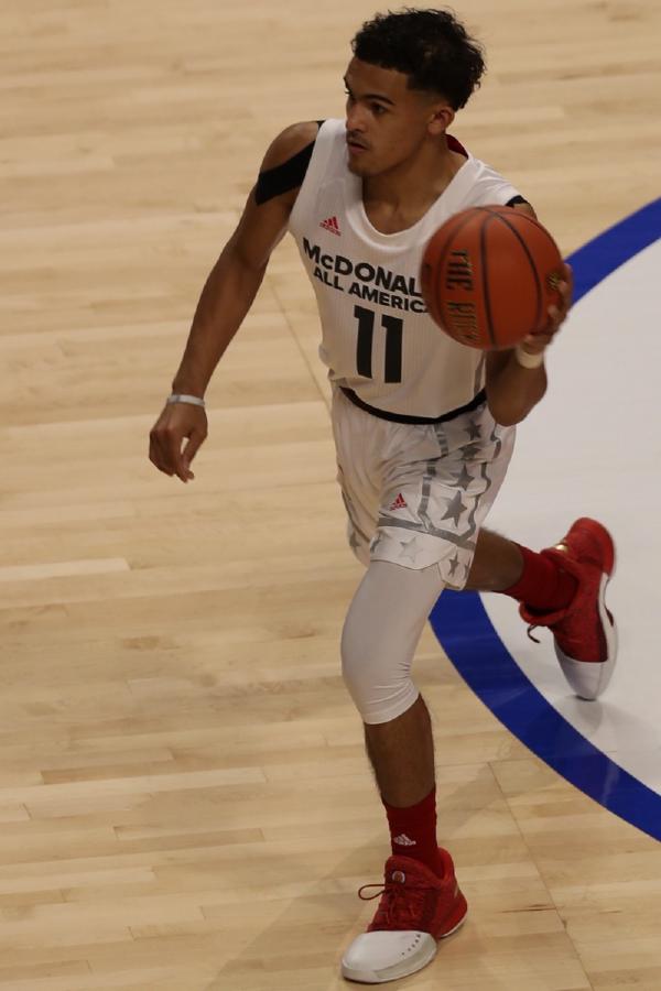 特雷杨四头肌伤病更新：奇才战活塞报销，2026赛季健康谜题待解